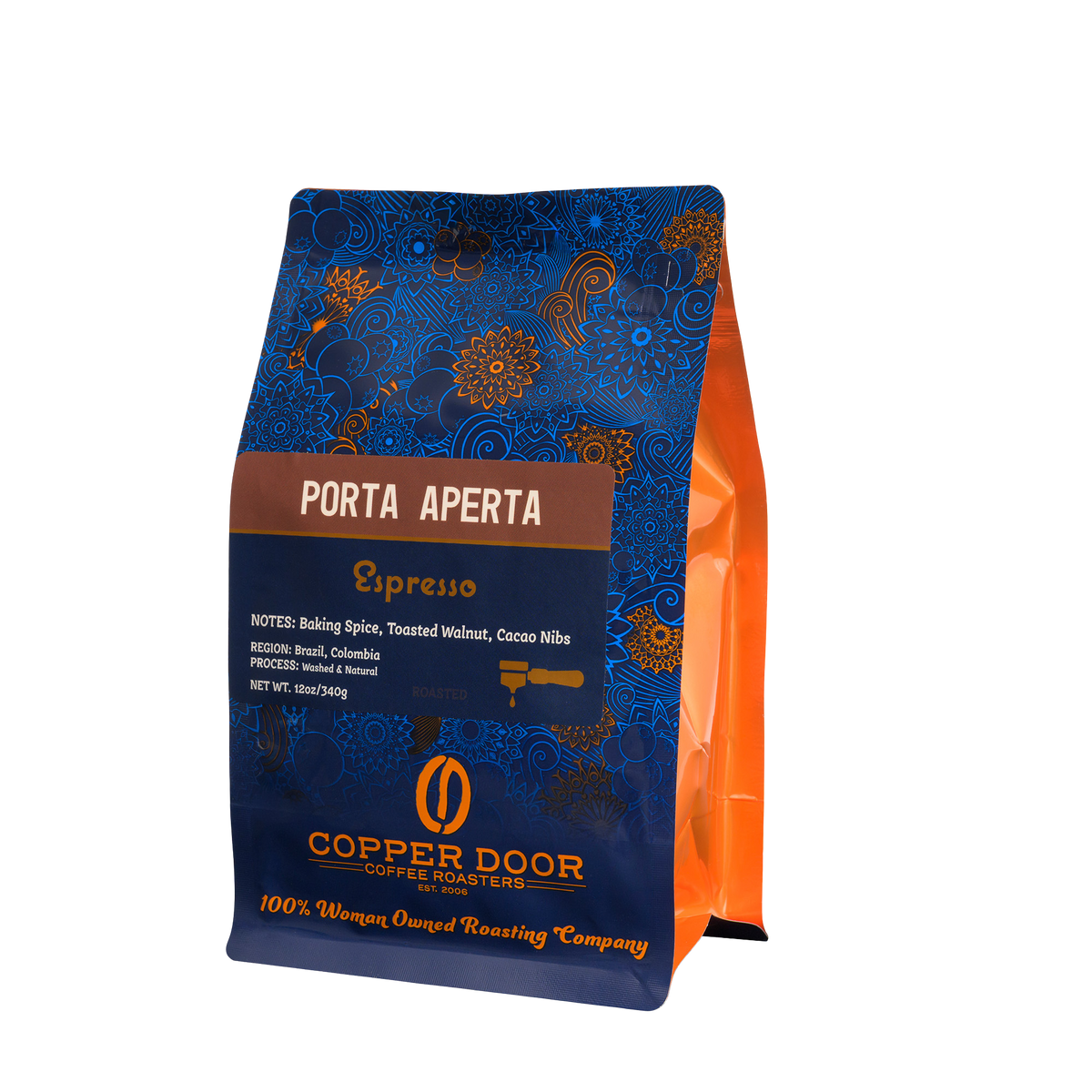 Coffee Bean blend with notes of baking spice, toasted walnut and cacao nibs from Copper Door Coffee Roasts. 
